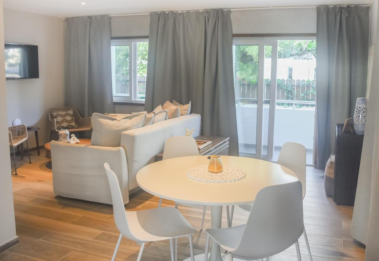 Tradewinds Apartments Simpson Bay Esterno foto