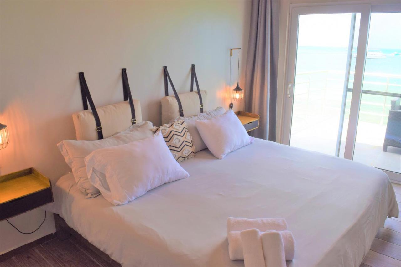 Tradewinds Apartments Simpson Bay Esterno foto