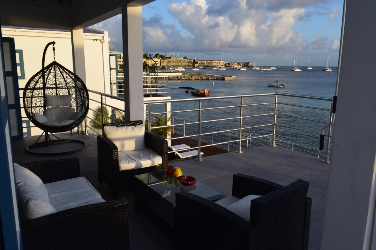 Tradewinds Apartments Simpson Bay Esterno foto