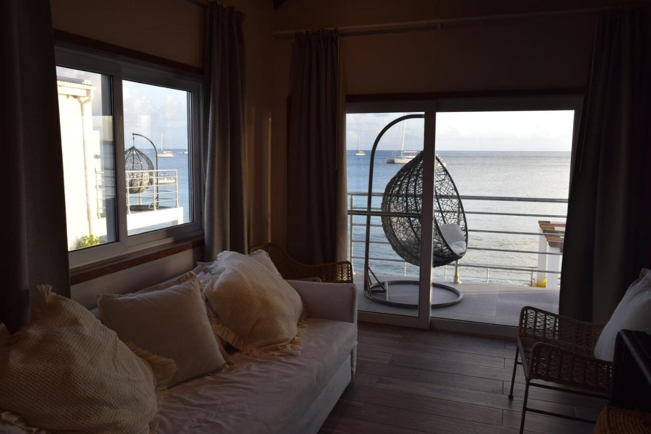 Tradewinds Apartments Simpson Bay Esterno foto